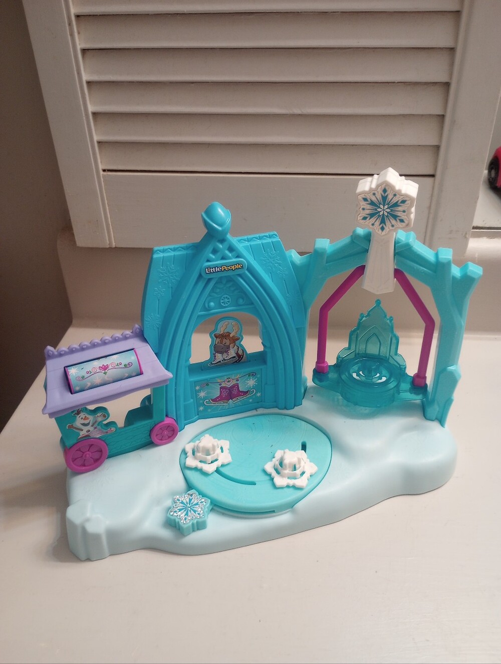 Fisher Price Little People Disney Frozen Arendelle Castle Playset